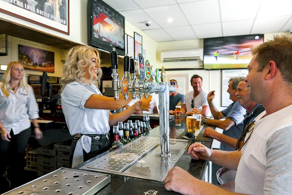 Commonwealth Hotel Newcastle Ngoại thất bức ảnh