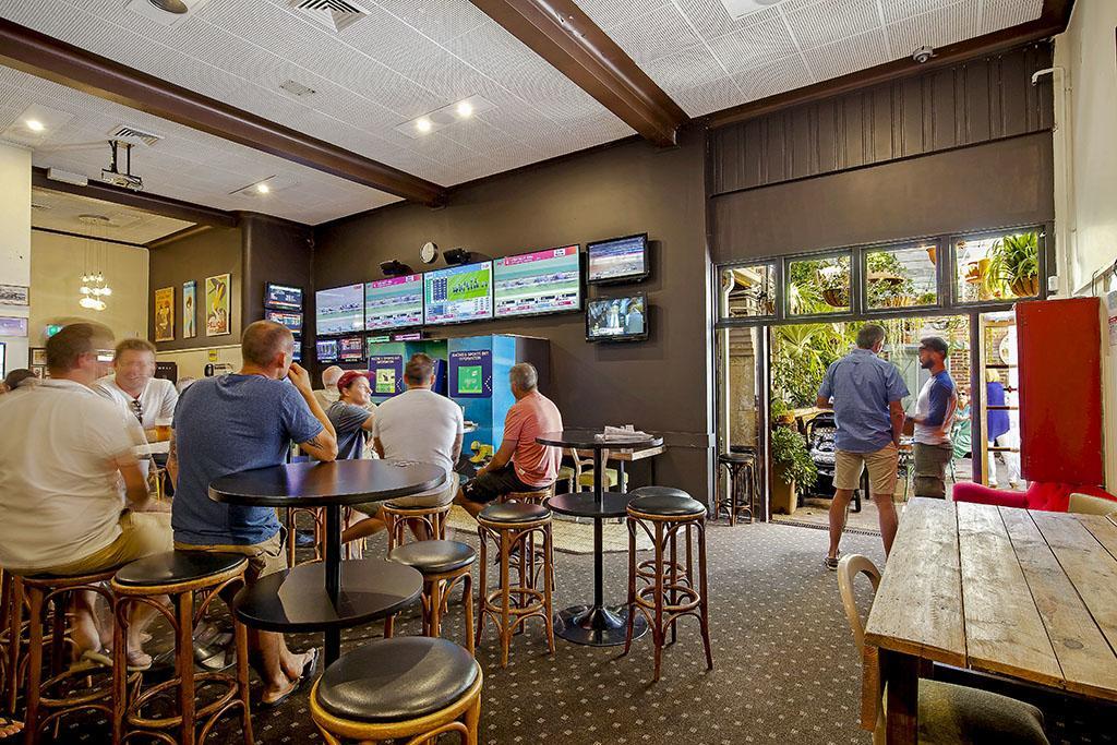 Commonwealth Hotel Newcastle Ngoại thất bức ảnh